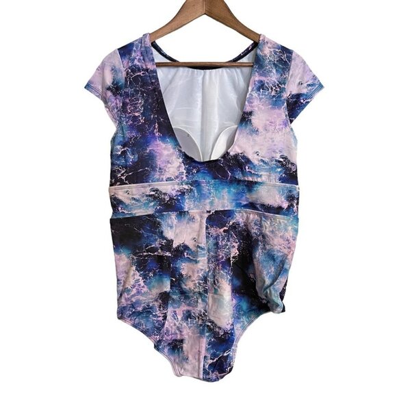 Torrid Womens NWT Ocean Wave Active Wireless Scoop Back One Piece Swimsuit Large - Picture 10 of 10